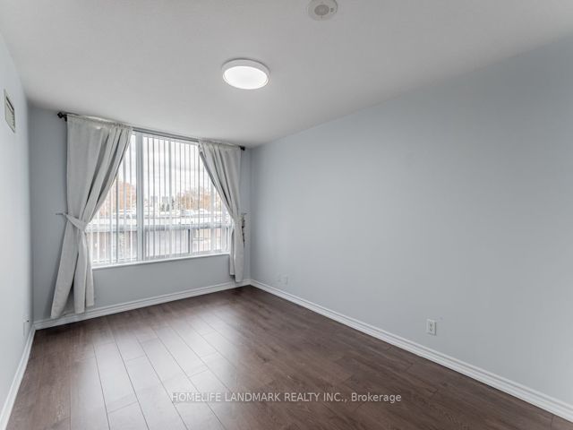 306 - 68 Grangeway Ave