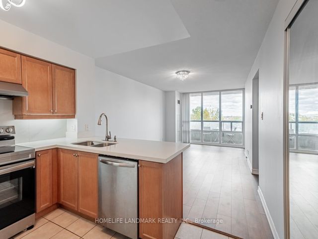 306 - 68 Grangeway Ave