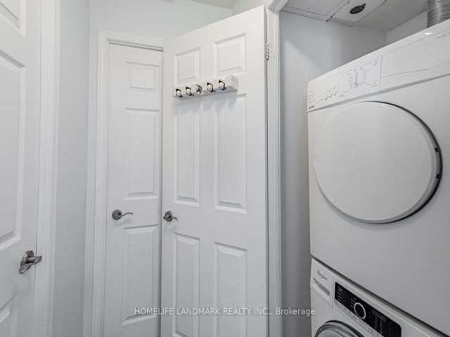 306 - 68 Grangeway Ave