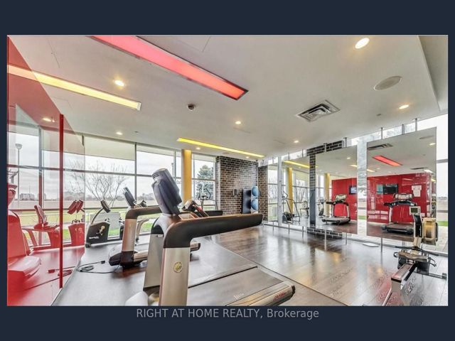 3703 - 125 Village Green Sq