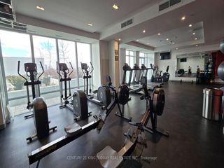422 - 3220 Sheppard Ave E