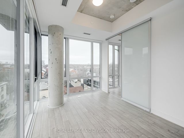 517 - 665 Queen St E