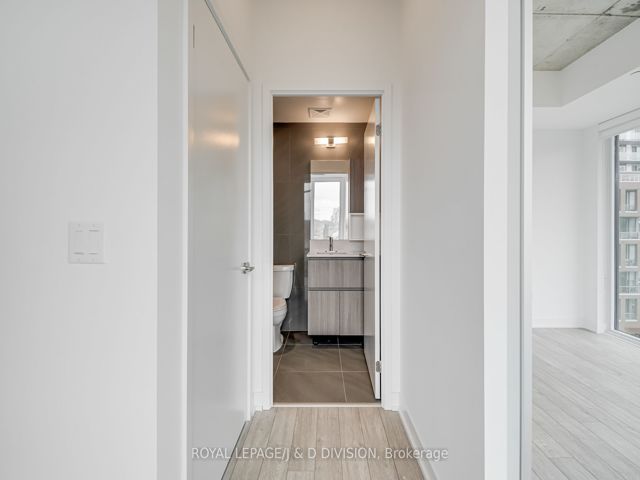 517 - 665 Queen St E