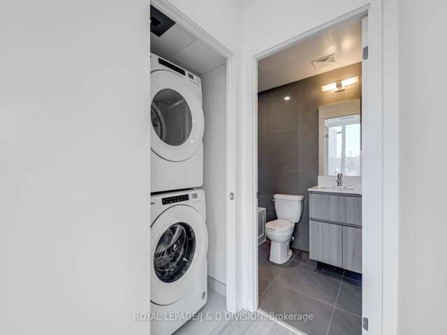 517 - 665 Queen St E