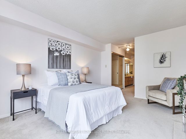 1105 - 2330 Bridletowne Circ