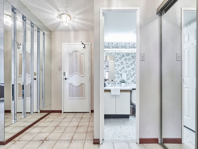 1105 - 2330 Bridletowne Circ
