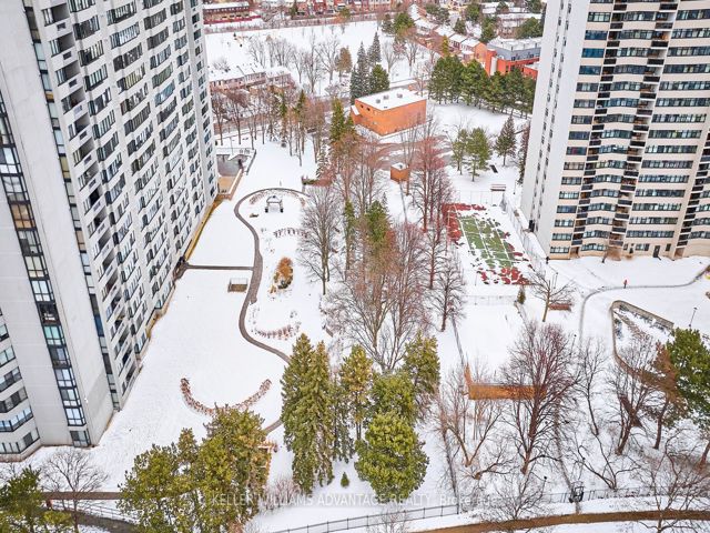 1105 - 2330 Bridletowne Circ