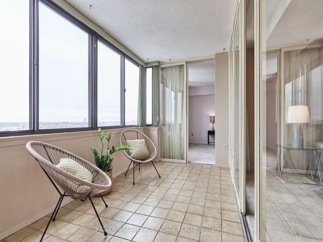 1105 - 2330 Bridletowne Circ