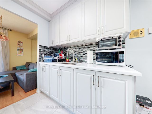 1108 - 1250 Bridletowne Circ