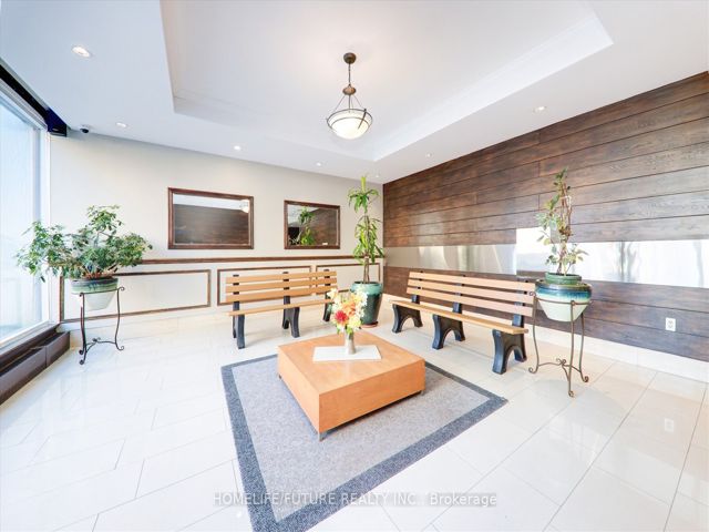 1108 - 1250 Bridletowne Circ