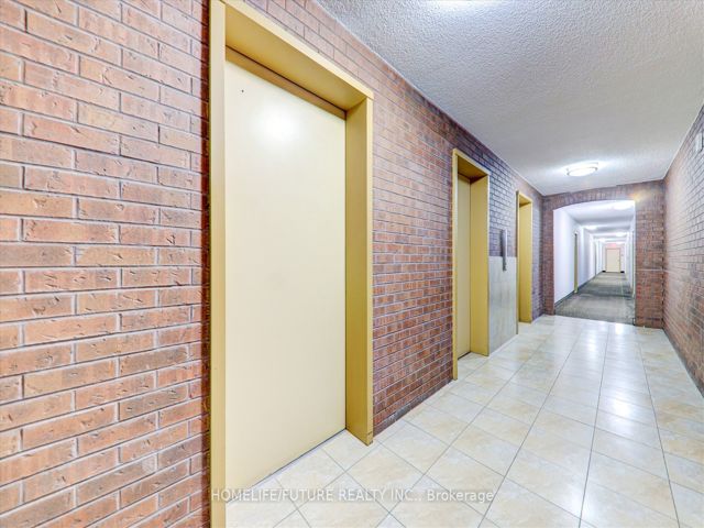 1108 - 1250 Bridletowne Circ