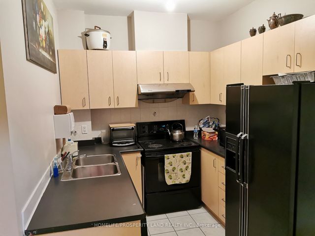 116 - 2351 Kennedy Rd