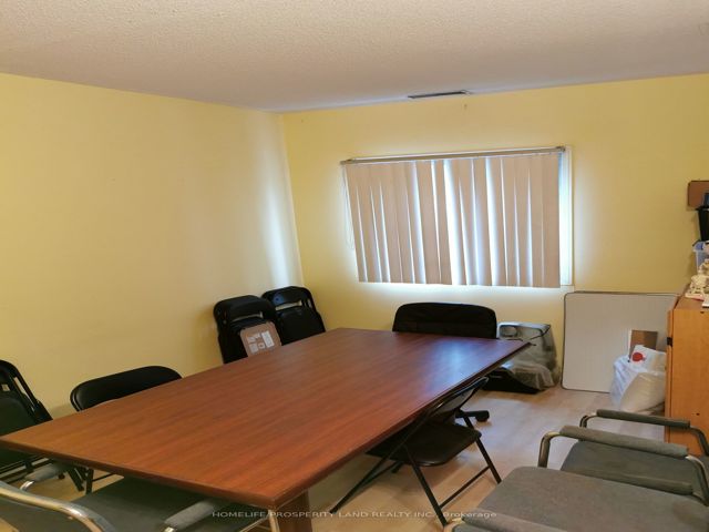 116 - 2351 Kennedy Rd