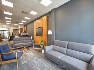 303 - 2382 Kingston Rd