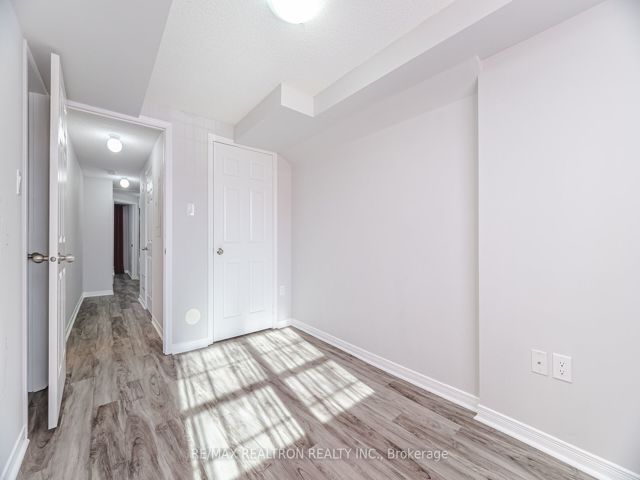 11 - 4711 Kingston Rd