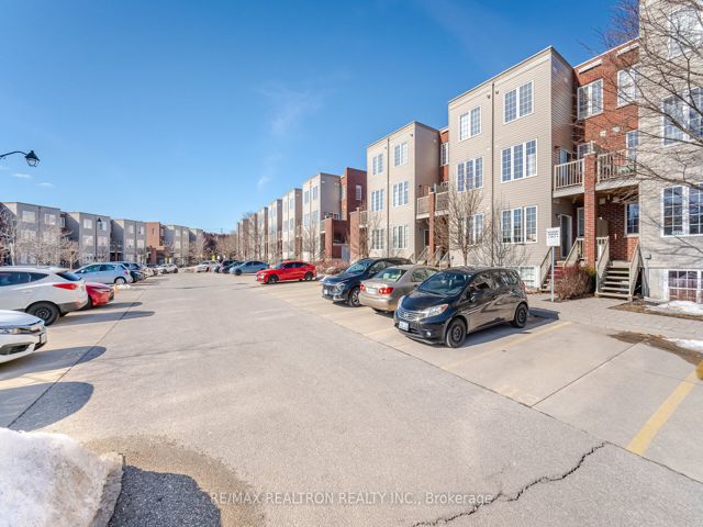 11 - 4711 Kingston Rd