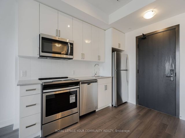 806 - 2799 Kingston Rd