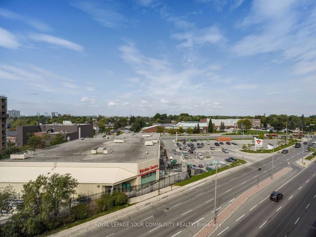 806 - 2799 Kingston Rd