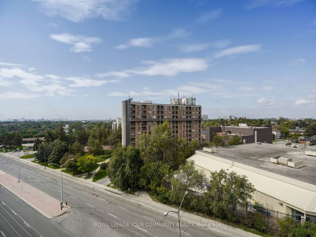 806 - 2799 Kingston Rd