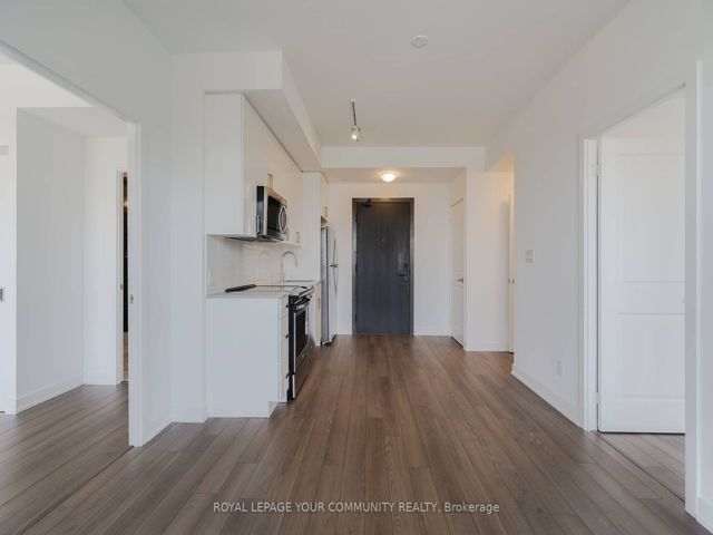 806 - 2799 Kingston Rd
