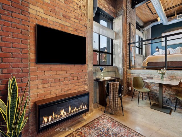 115 - 68 Broadview Ave