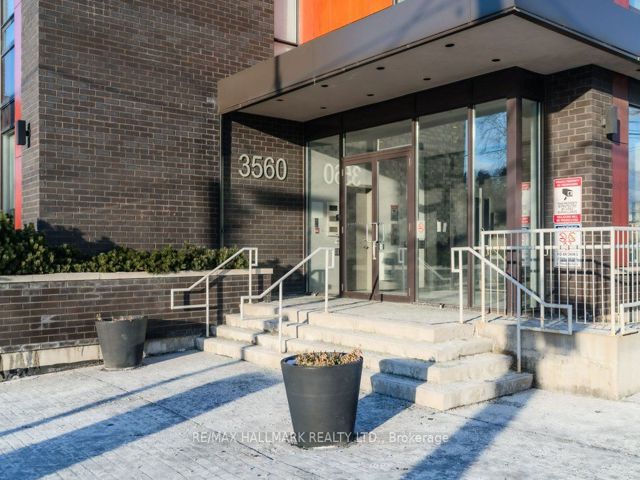 205 - 3560 St. Clair Ave E