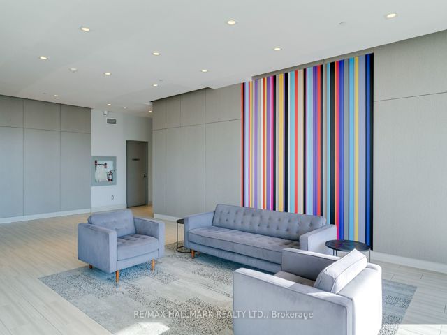 205 - 3560 St. Clair Ave E