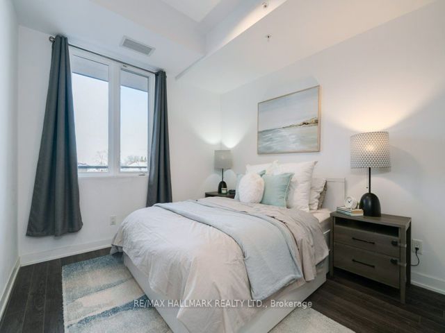 205 - 3560 St. Clair Ave E