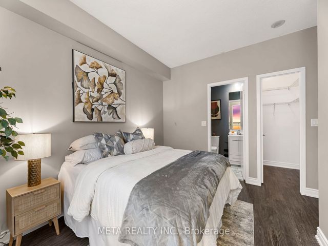 PH107 - 36 Lee Centre Dr