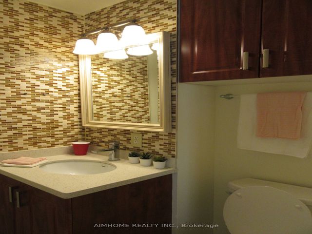 28 - 15 Huntingwood Dr