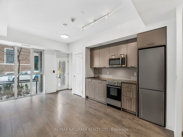 TH 103 - 2301 Danforth Ave