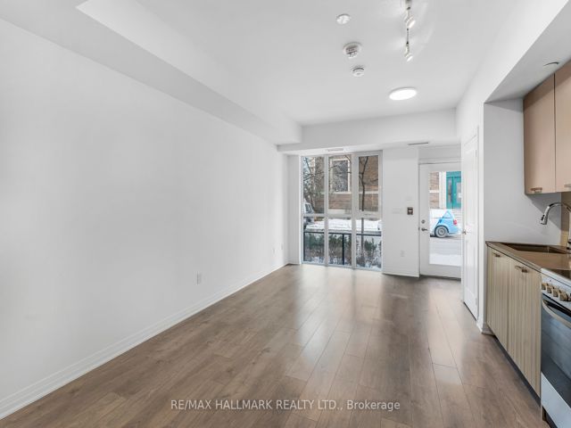 TH 103 - 2301 Danforth Ave