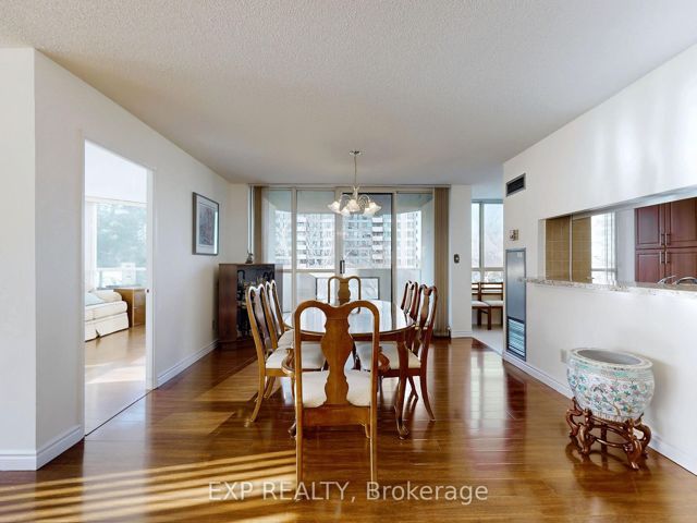 303 - 225 Bamburgh Circ