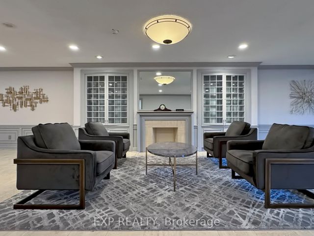 303 - 225 Bamburgh Circ