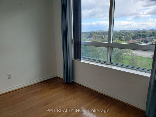1066 - 123 Omni Dr