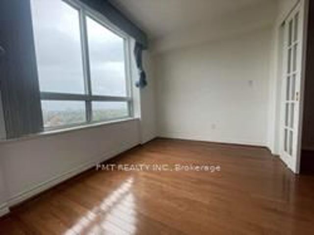 1066 - 123 Omni Dr