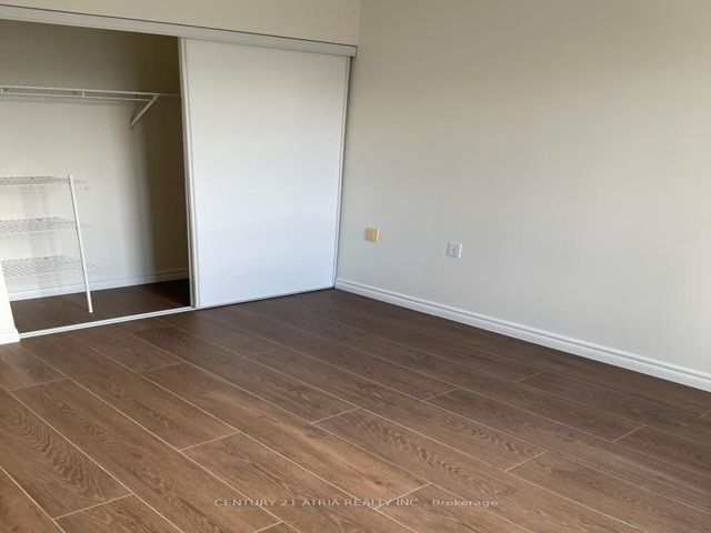 502 - 2628 Mccowan Rd