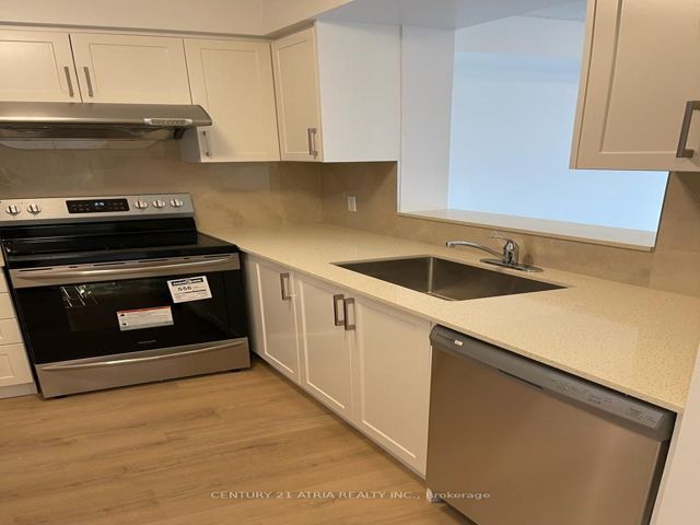 502 - 2628 Mccowan Rd