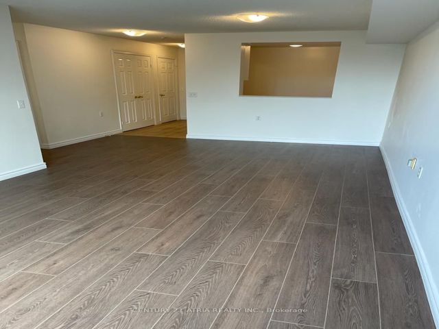 502 - 2628 Mccowan Rd