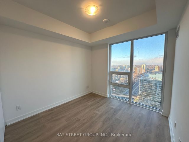 2718 - 2031 Kennedy Rd
