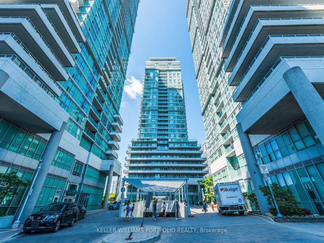 806 - 70 Town Centre Crt