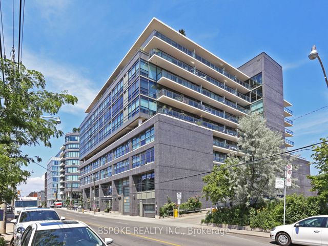 904 - 319 Carlaw Ave