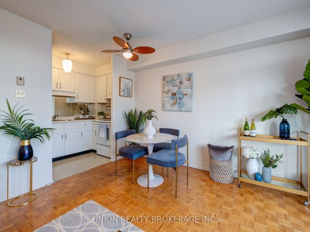 5-511 - 50 Old Kingston Rd
