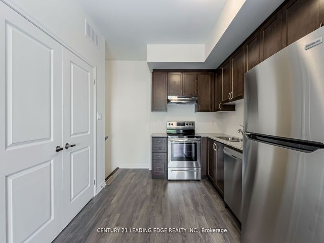 424 - 2789 Eglinton Ave E
