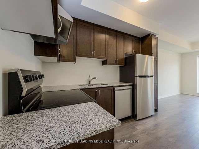 424 - 2789 Eglinton Ave E