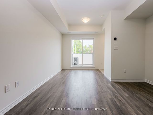 424 - 2789 Eglinton Ave E