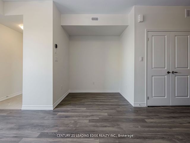 424 - 2789 Eglinton Ave E