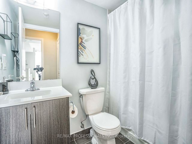 314 - 3520 Danforth Ave