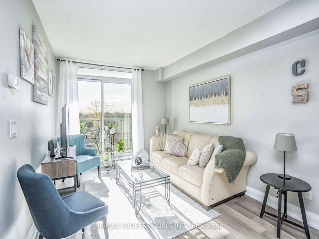 314 - 3520 Danforth Ave
