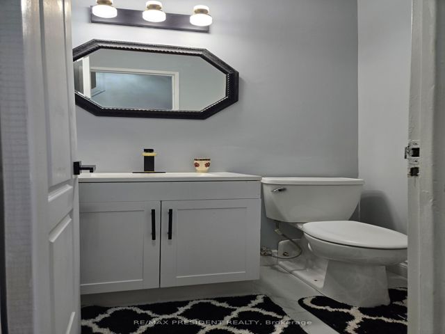 103 - 665 Kennedy Rd